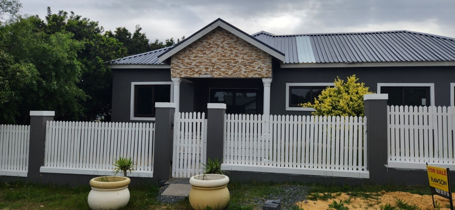 4 Bedroom Property for Sale in Palmiet Western Cape